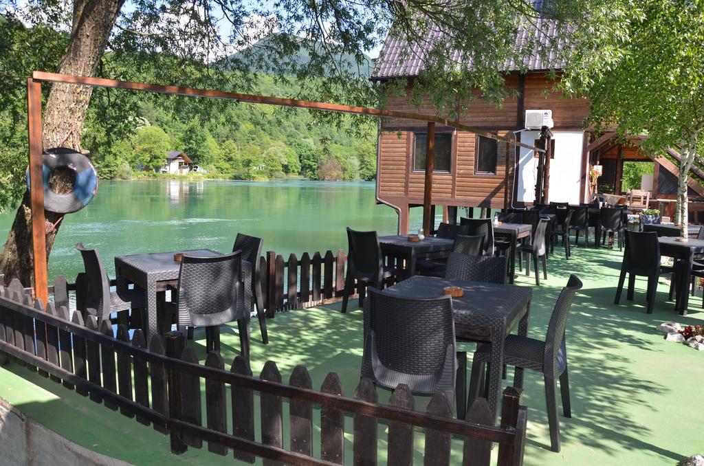 Rooms And Apartments Neron Bihac Lohovo Kültér fotó