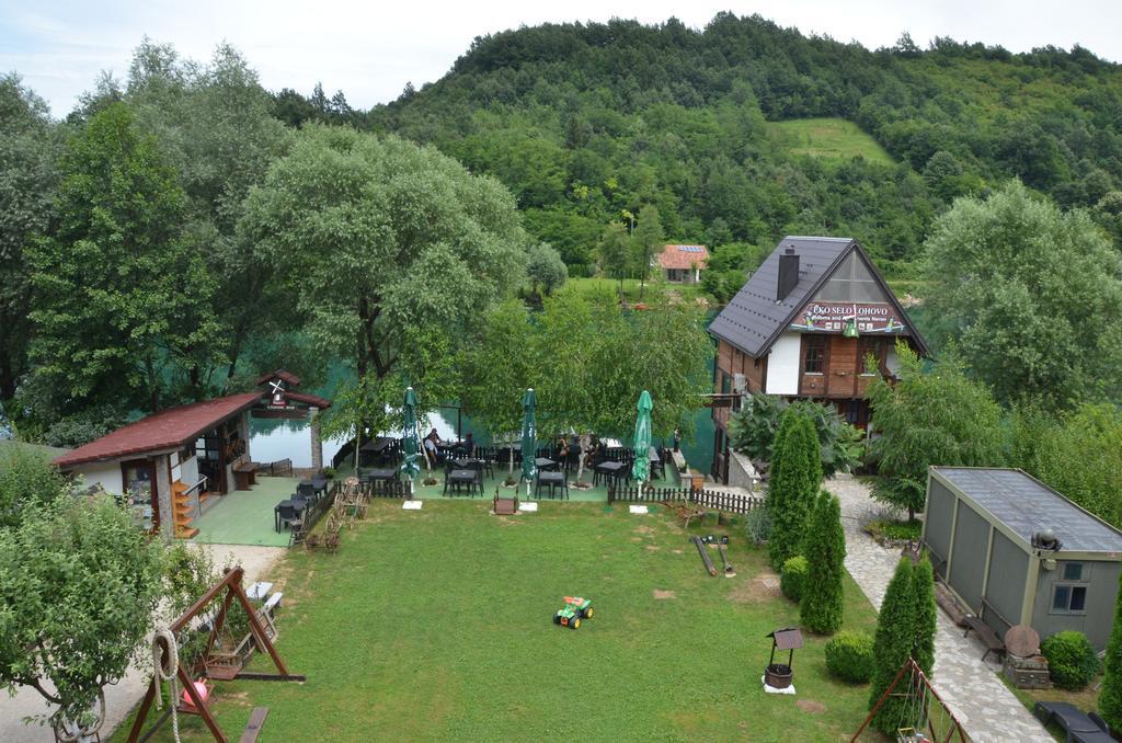 Rooms And Apartments Neron Bihac Lohovo Kültér fotó