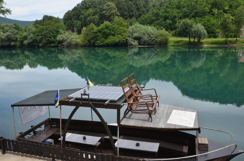Rooms And Apartments Neron Bihac Lohovo Kültér fotó