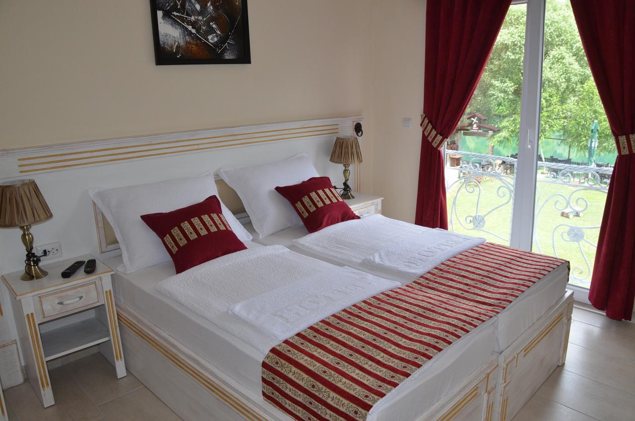 Rooms And Apartments Neron Bihac Lohovo Kültér fotó